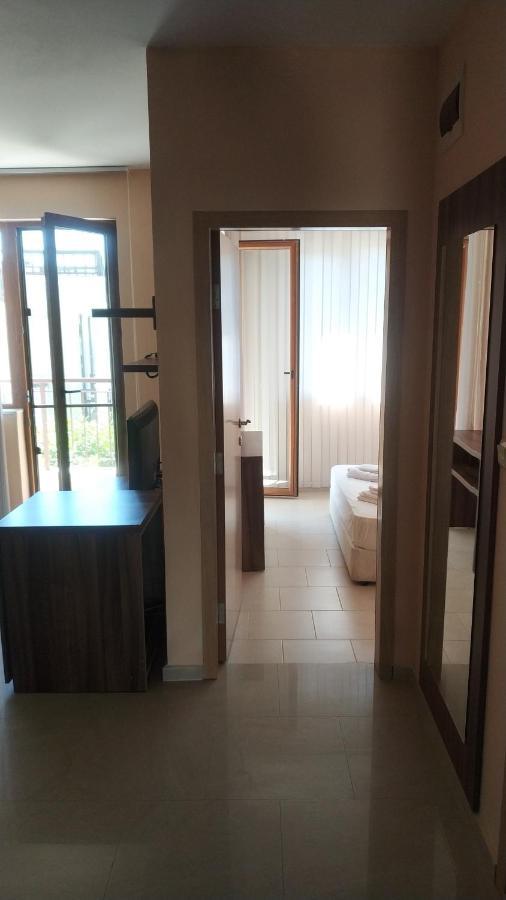 Paradise Bay Hotel Pomorie Exterior foto