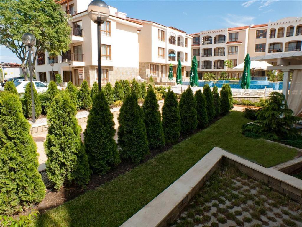 Paradise Bay Hotel Pomorie Exterior foto